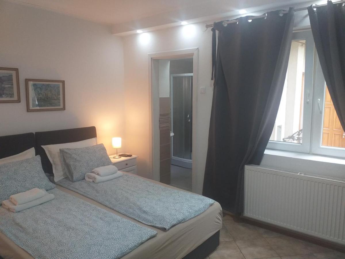 Zeravica Rooms B&B Sremski Karlovci Exterior photo