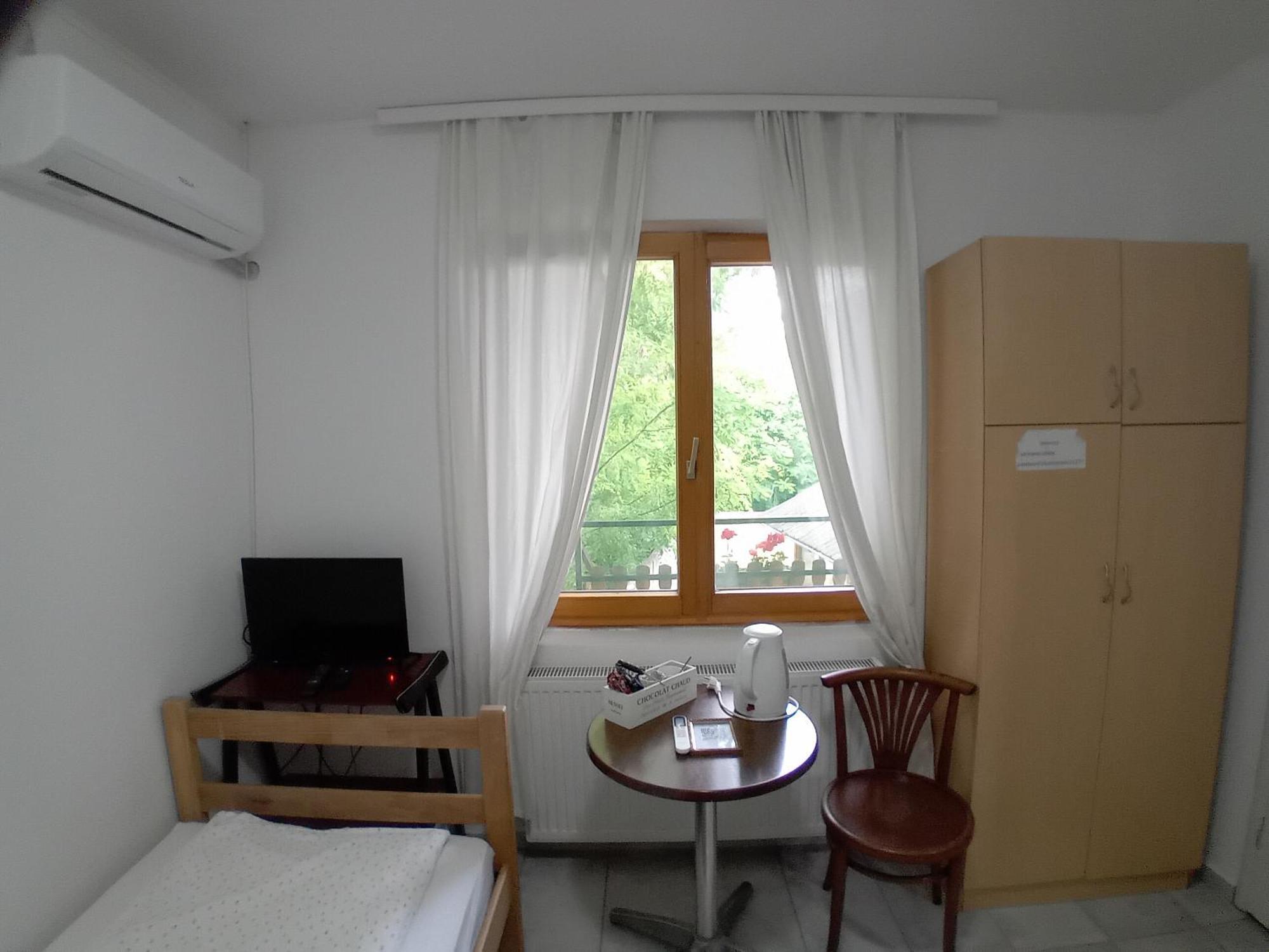 Zeravica Rooms B&B Sremski Karlovci Exterior photo